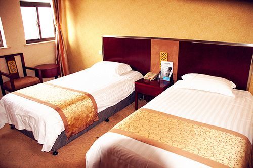 Regius Exhibition Hotel เซี่ยงไฮ้ ภายนอก รูปภาพ